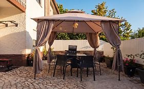 7Min To Uni Se-Velha - Ac - Bbq & Gym - Work Desk - 300Mbs Wifi - Suite 4